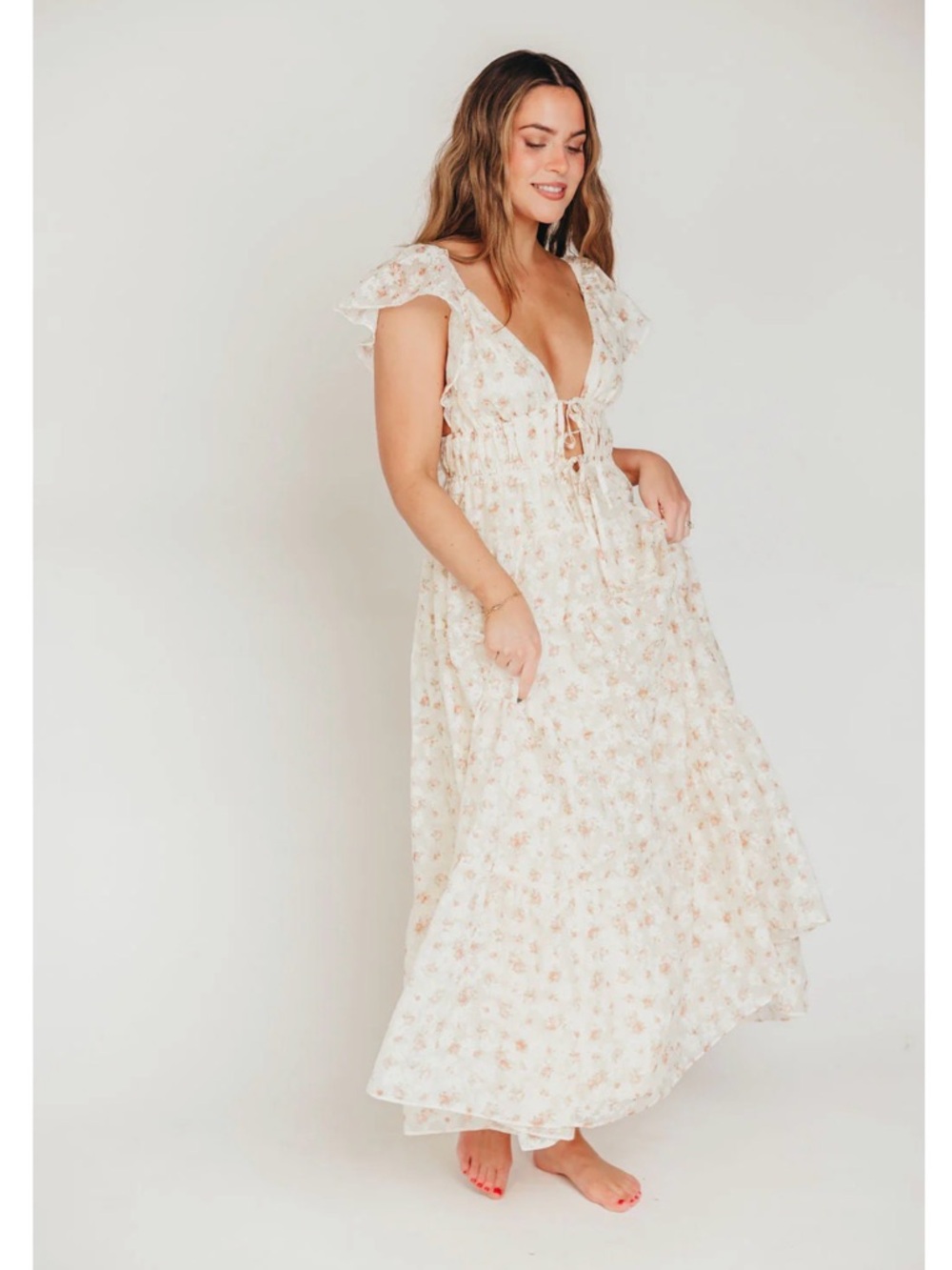 Altar'd State ENCHANTED FLORAL & GINGHAM RUFFLED MAXI DRESS IN CREAM/PEACH S-XS - Picture 3 of 16